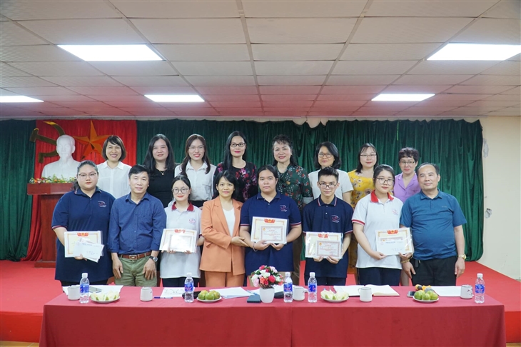 LỄ TUYÊN DƯƠNG VÀ TRAO THƯỞNG CHO HỌC SINH ĐẠT GIẢI TRONG KỲ THI HSG CÁC CẤP CÁC MÔN VĂN HÓA-TDTT NĂM HỌC 2022-2023 TRƯỜNG THCS-THPT HÀ THÀNH